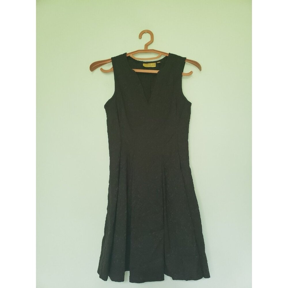 Princess Vera Wang Womens Sz 1 Dress Sleeveless V Neck Black Floral Fit N Flare
